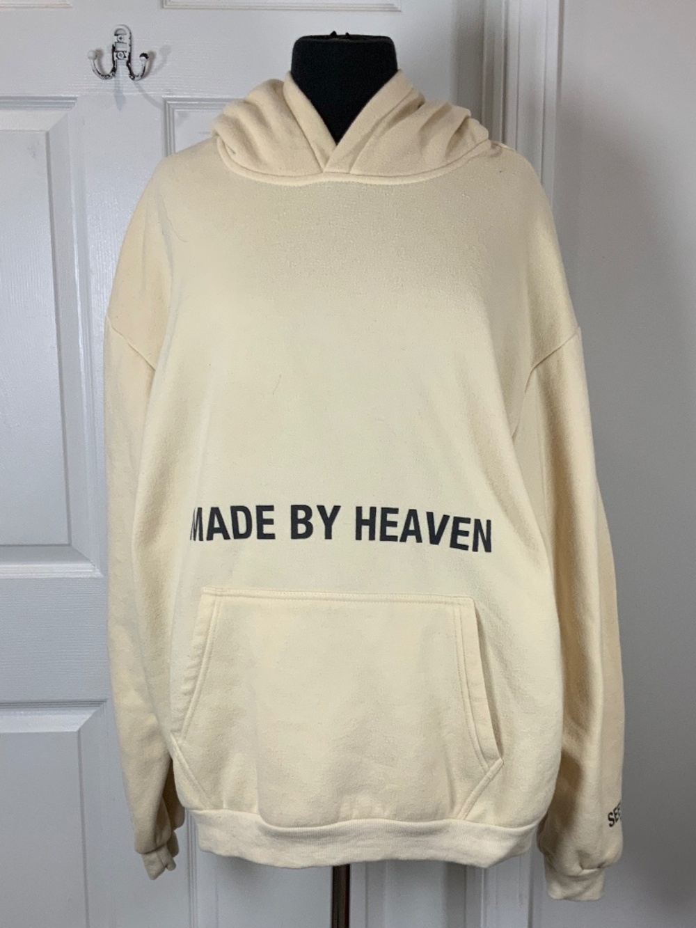 Seek Jesus Made By Heaven Hoodie XL Cream Christian Unisex Streetwear Pullover - Picture 10 of 10